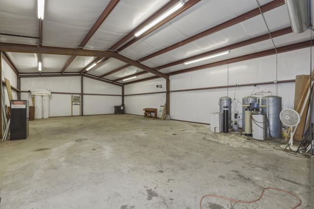 4997 Hwy 49, Avinger, TX 75630