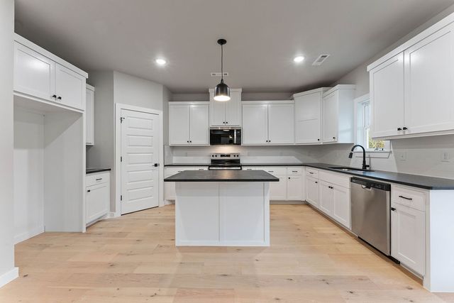 58 Dunkeld Drive, Bella Vista, AR 72715