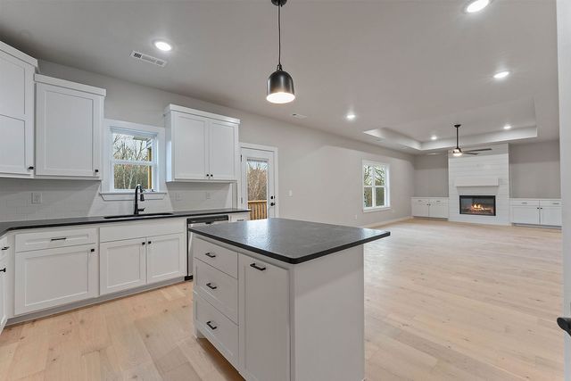 58 Dunkeld Drive, Bella Vista, AR 72715