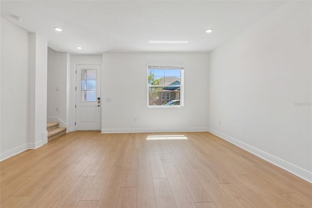 8123 SEAFLOWER PARKWAY, Bradenton, FL 34210