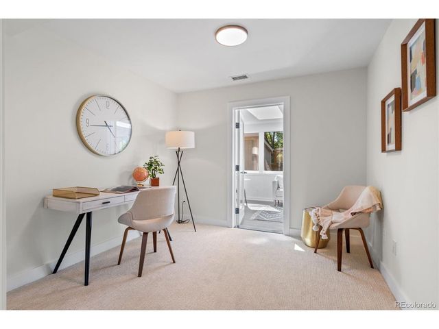 8836 Marathon Rd, Niwot, CO 80503