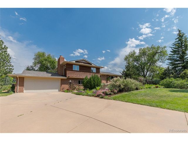 8836 Marathon Rd, Niwot, CO 80503