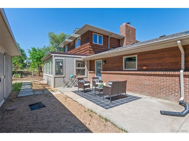 8836 Marathon Rd, Niwot, CO 80503