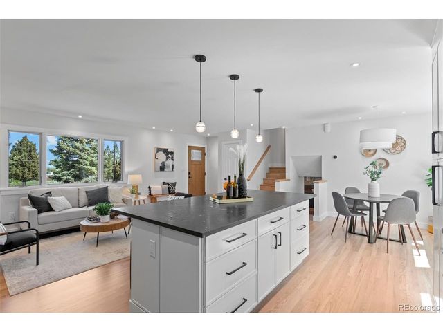 8836 Marathon Rd, Niwot, CO 80503