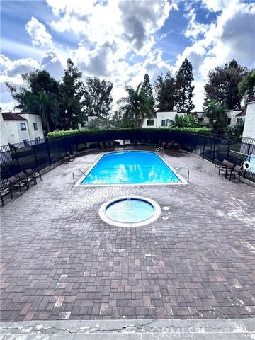 700 W 3rd B107, Santa Ana, CA 92701