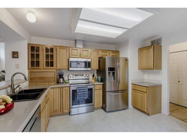 1355 Carnation Cir, Longmont, CO 80503