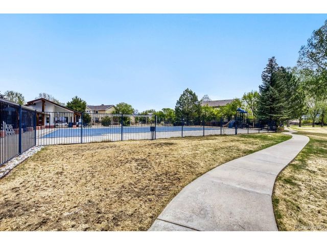 1355 Carnation Cir, Longmont, CO 80503