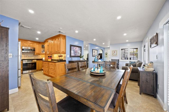 13910 SW 163rd St, Miami, FL 33177