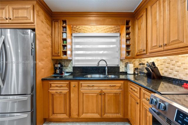 13910 SW 163rd St, Miami, FL 33177