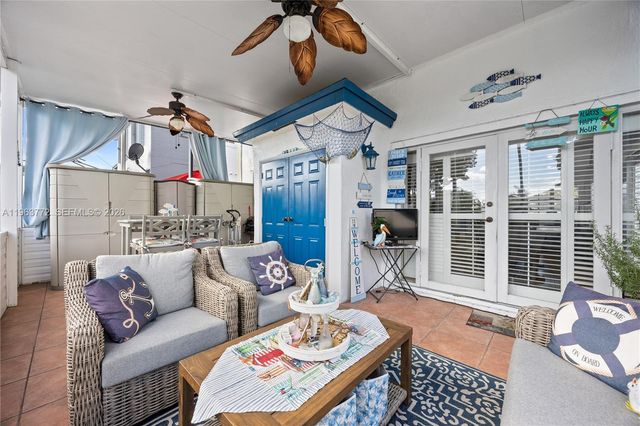 13910 SW 163rd St, Miami, FL 33177