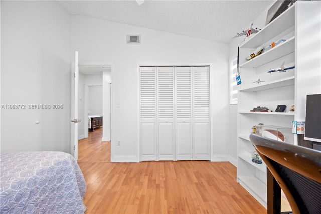 13910 SW 163rd St, Miami, FL 33177