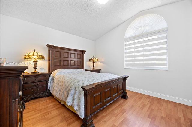 13910 SW 163rd St, Miami, FL 33177