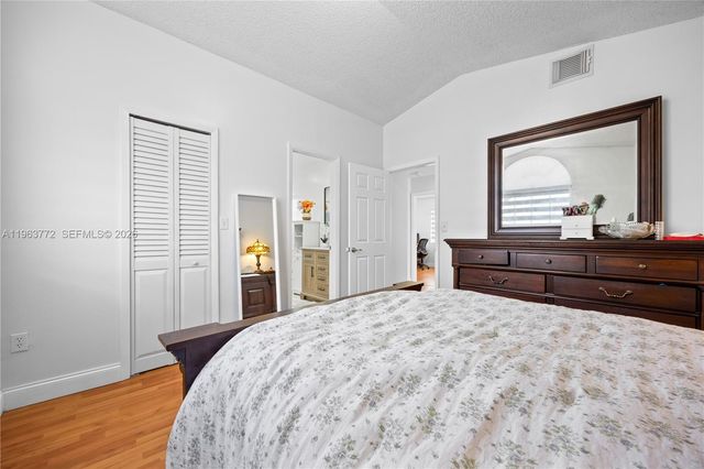 13910 SW 163rd St, Miami, FL 33177