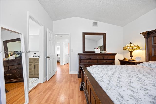 13910 SW 163rd St, Miami, FL 33177