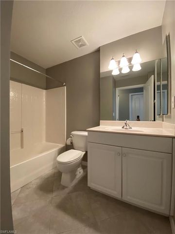 354 Dover Pl Apt 104, Naples, FL 34104