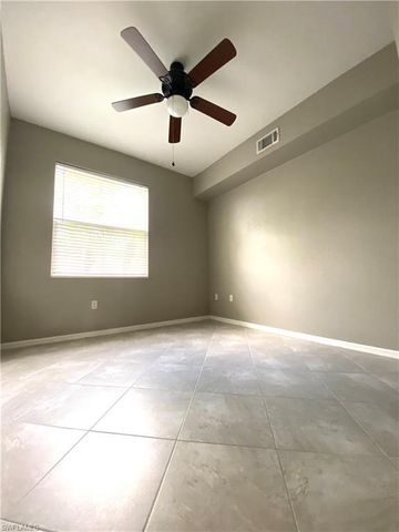 354 Dover Pl Apt 104, Naples, FL 34104