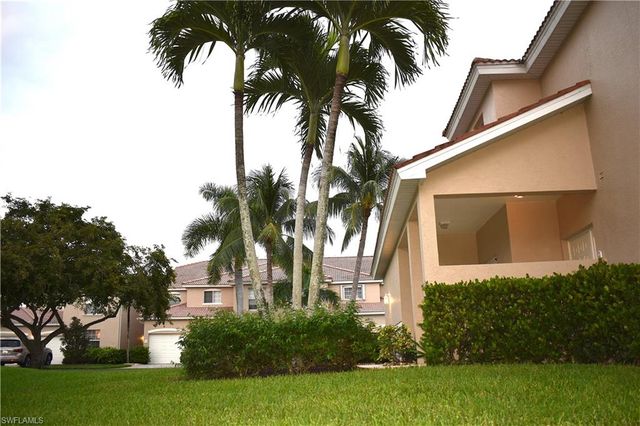 354 Dover Pl Apt 104, Naples, FL 34104
