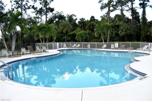 354 Dover Pl Apt 104, Naples, FL 34104