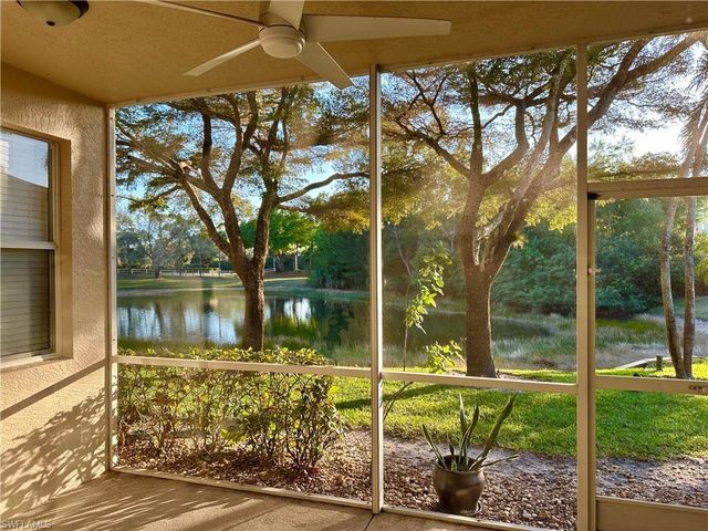 354 Dover Pl Apt 104, Naples, FL 34104