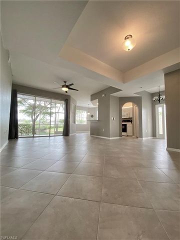 354 Dover Pl Apt 104, Naples, FL 34104