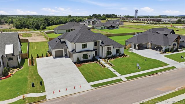 410 W 138 Street, Bixby, OK 74008