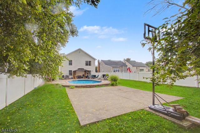 453 Huntington Rd, Union Twp., NJ 07083