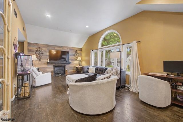 453 Huntington Rd, Union Twp., NJ 07083