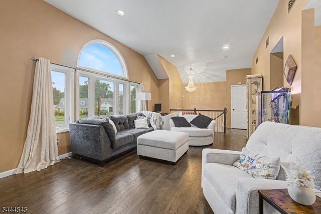 453 Huntington Rd, Union Twp., NJ 07083