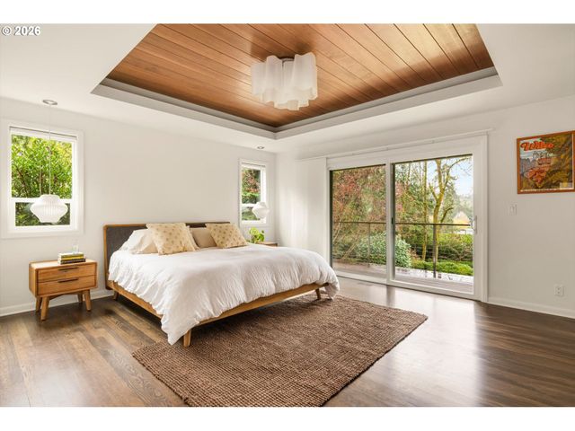 7175 Sw DOGWOOD Pl, Portland, OR 97225