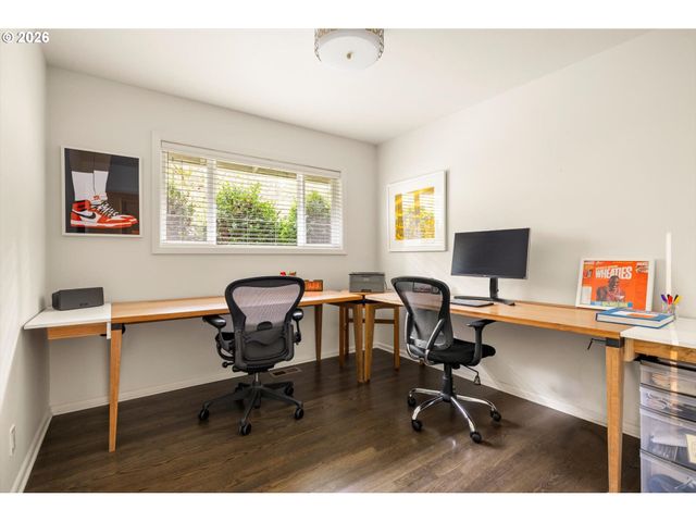 7175 Sw DOGWOOD Pl, Portland, OR 97225