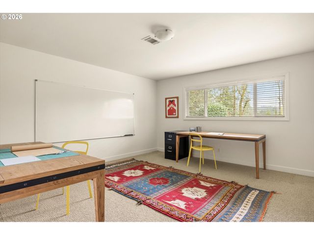 7175 Sw DOGWOOD Pl, Portland, OR 97225