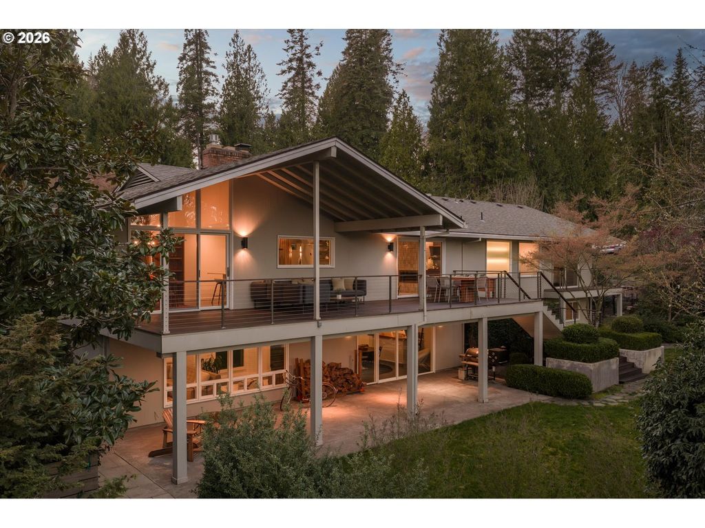 7175 Sw DOGWOOD Pl, Portland, OR 97225