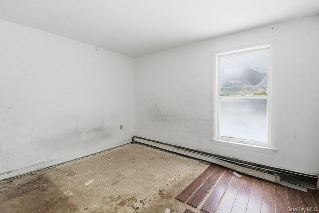 447 N Elting Corners Road, Highland, NY 12528