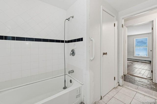 447 N Elting Corners Road, Highland, NY 12528