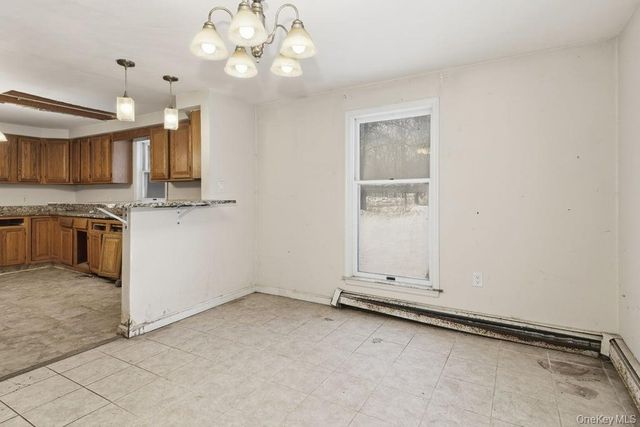 447 N Elting Corners Road, Highland, NY 12528