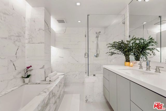 838 N Doheny Drive 1202, West Hollywood, CA 90069