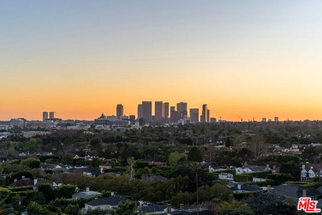 838 N Doheny Drive 1202, West Hollywood, CA 90069