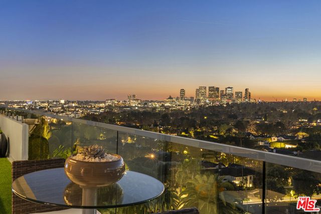 838 N Doheny Drive 1202, West Hollywood, CA 90069