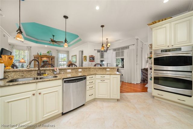 1147 Winter Green Street, Lake Placid, FL 33852