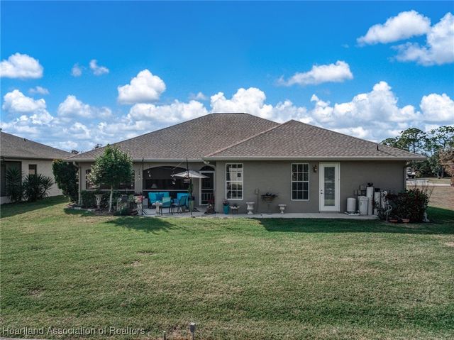 1147 Winter Green Street, Lake Placid, FL 33852