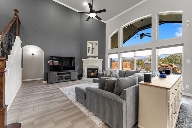 18702 Hardy Trace Drive, Tomball, TX 77377