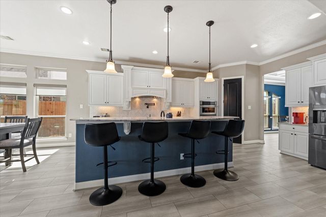 18702 Hardy Trace Drive, Tomball, TX 77377