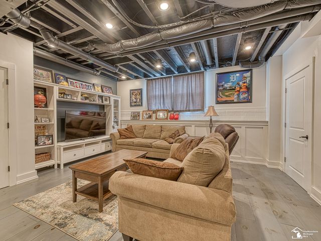 469 Corinth Circle, Dundee, MI 48131