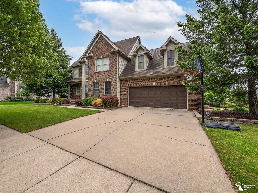 469 Corinth Circle, Dundee, MI 48131