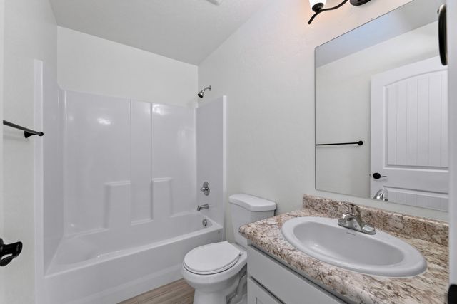 2352 Glen Canyon Avenue D, Grand Junction, CO 81505