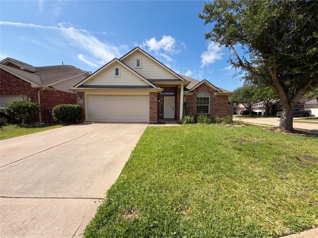16915 Shoal Park Drive, Cypress, TX 77429