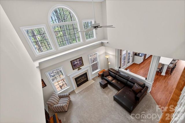 12532 Overlook Mountain Drive, Charlotte, NC 28216