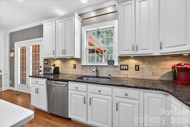 12532 Overlook Mountain Drive, Charlotte, NC 28216