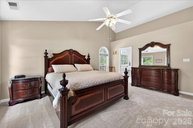 12532 Overlook Mountain Drive, Charlotte, NC 28216