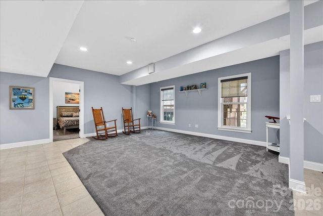 12532 Overlook Mountain Drive, Charlotte, NC 28216